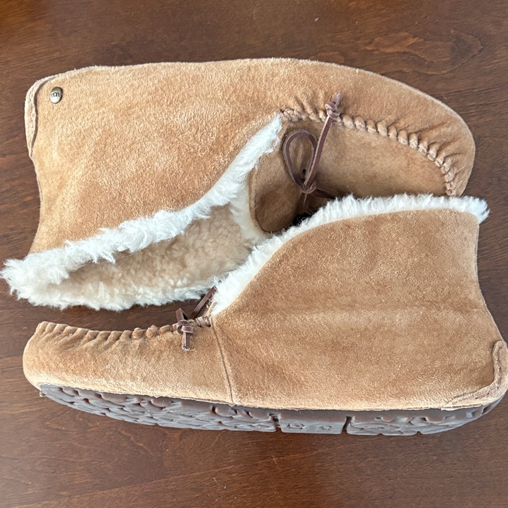 UGG Women's Tan Suede Moccasins - Picture 2 of 8